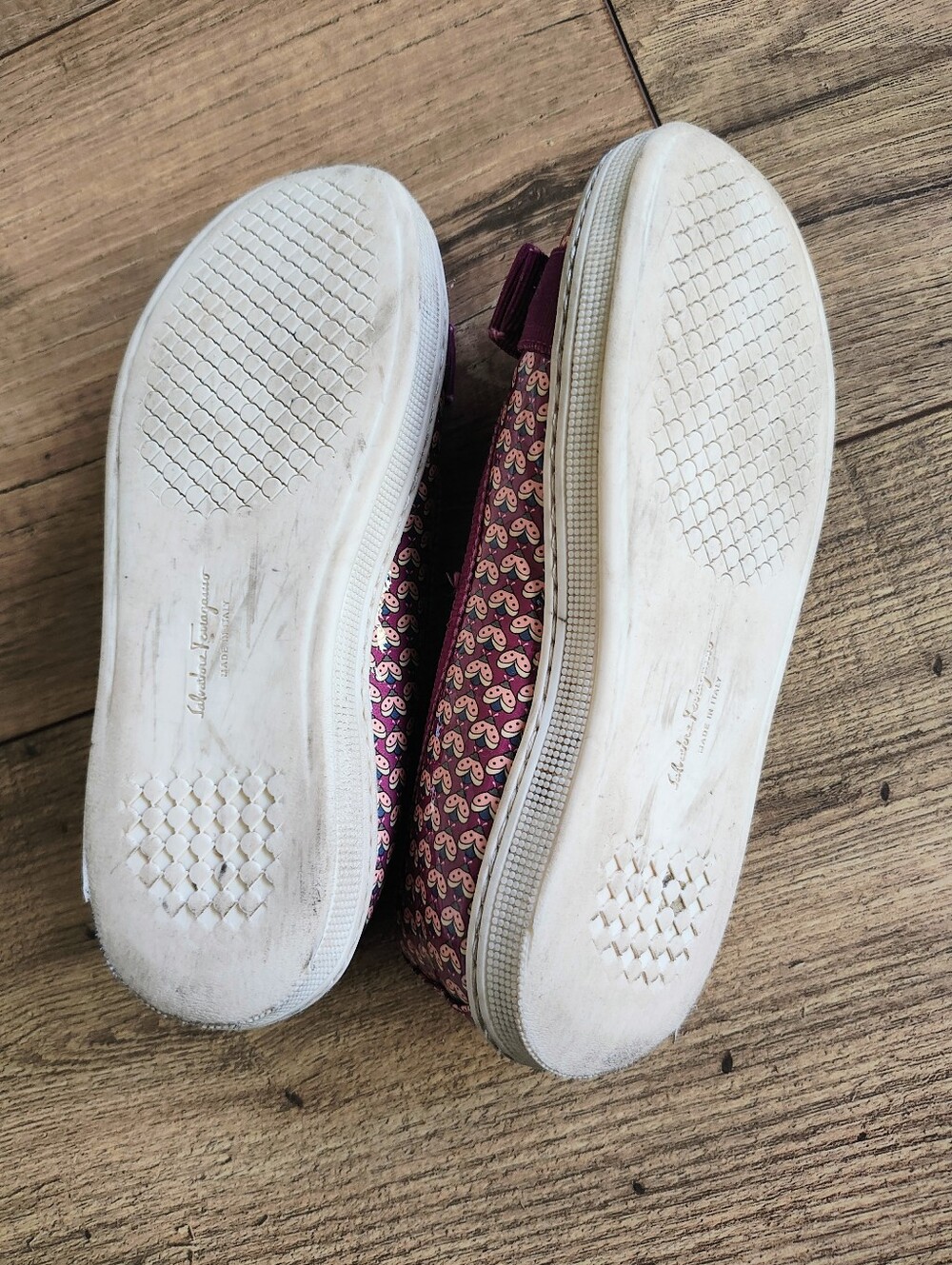 Salvatore Ferragamo Purple Bow Flats - Picture 5 of 6